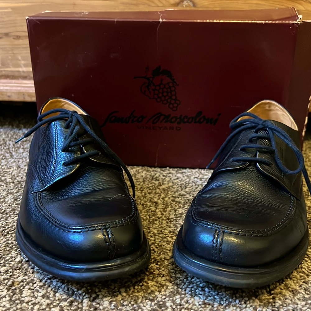 Sandro Moscoloni black dress shoes